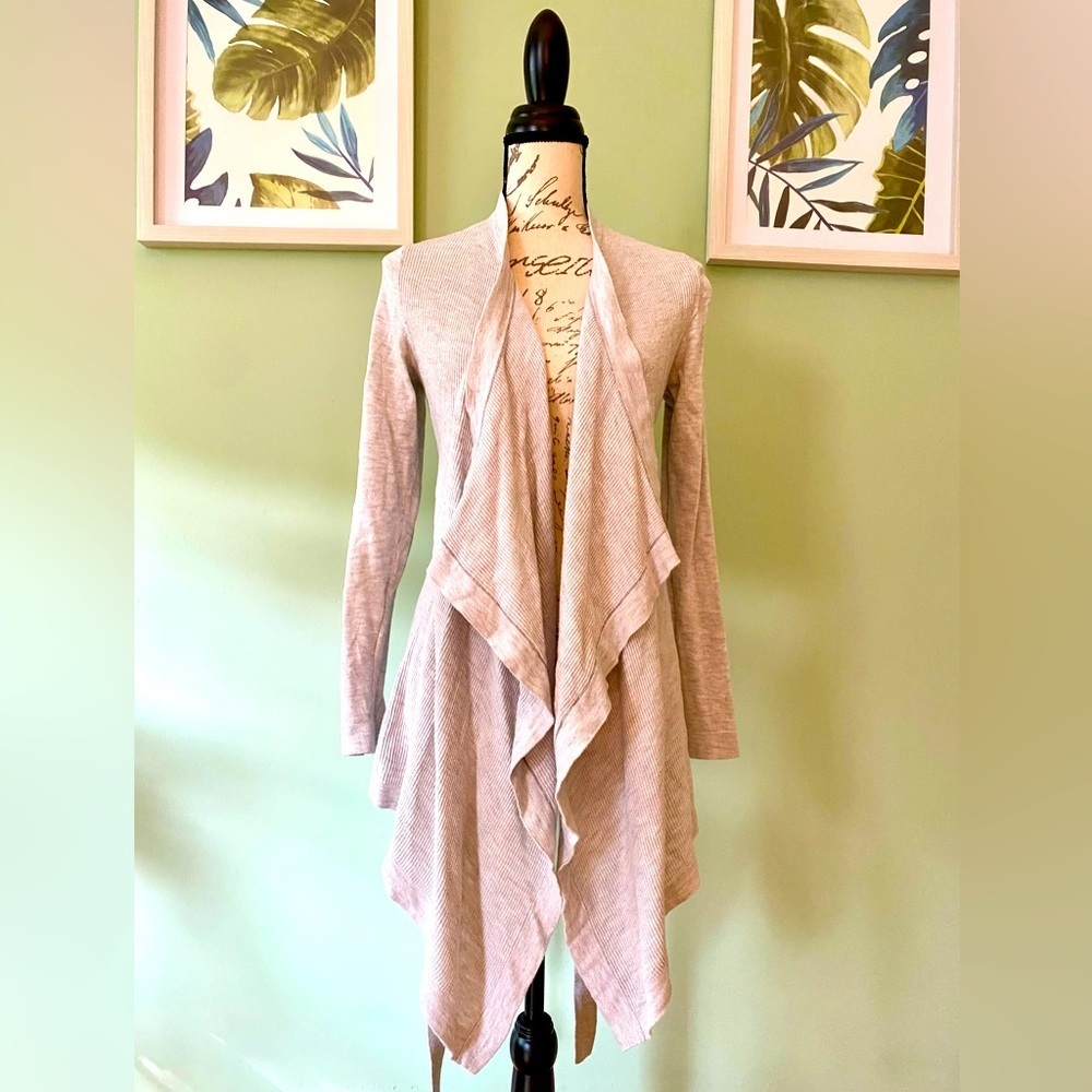Women’s Elegant Banana Republic Drape Cardigan Size Small